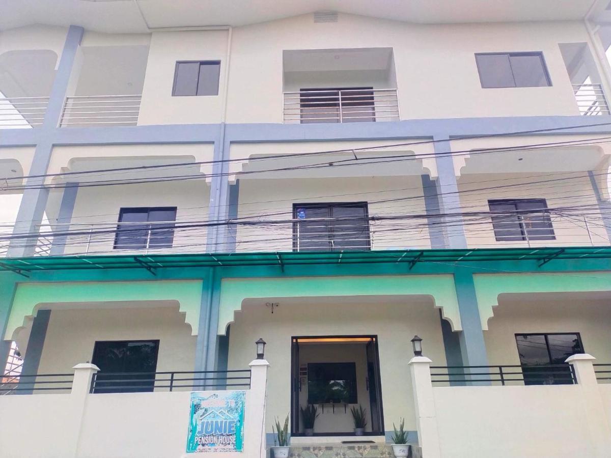 Junie Pension House Moalboal Exterior photo